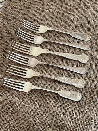 Mismatched Fork Set