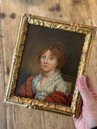 Jeune Femme au Châle Rouge