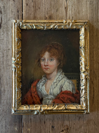 Jeune Femme au Châle Rouge