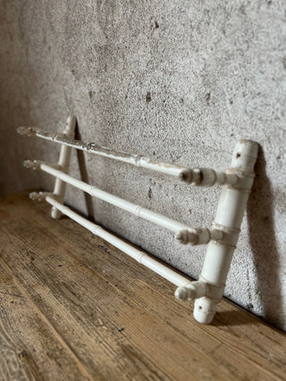 Maison de Chabris Wooden Towel Rack